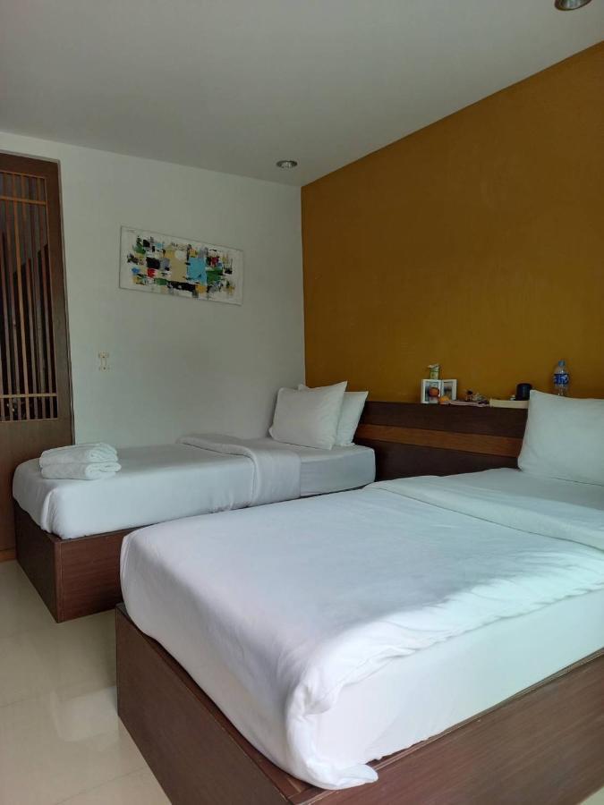 Benjamas Place Hotel Rawai Bagian luar foto