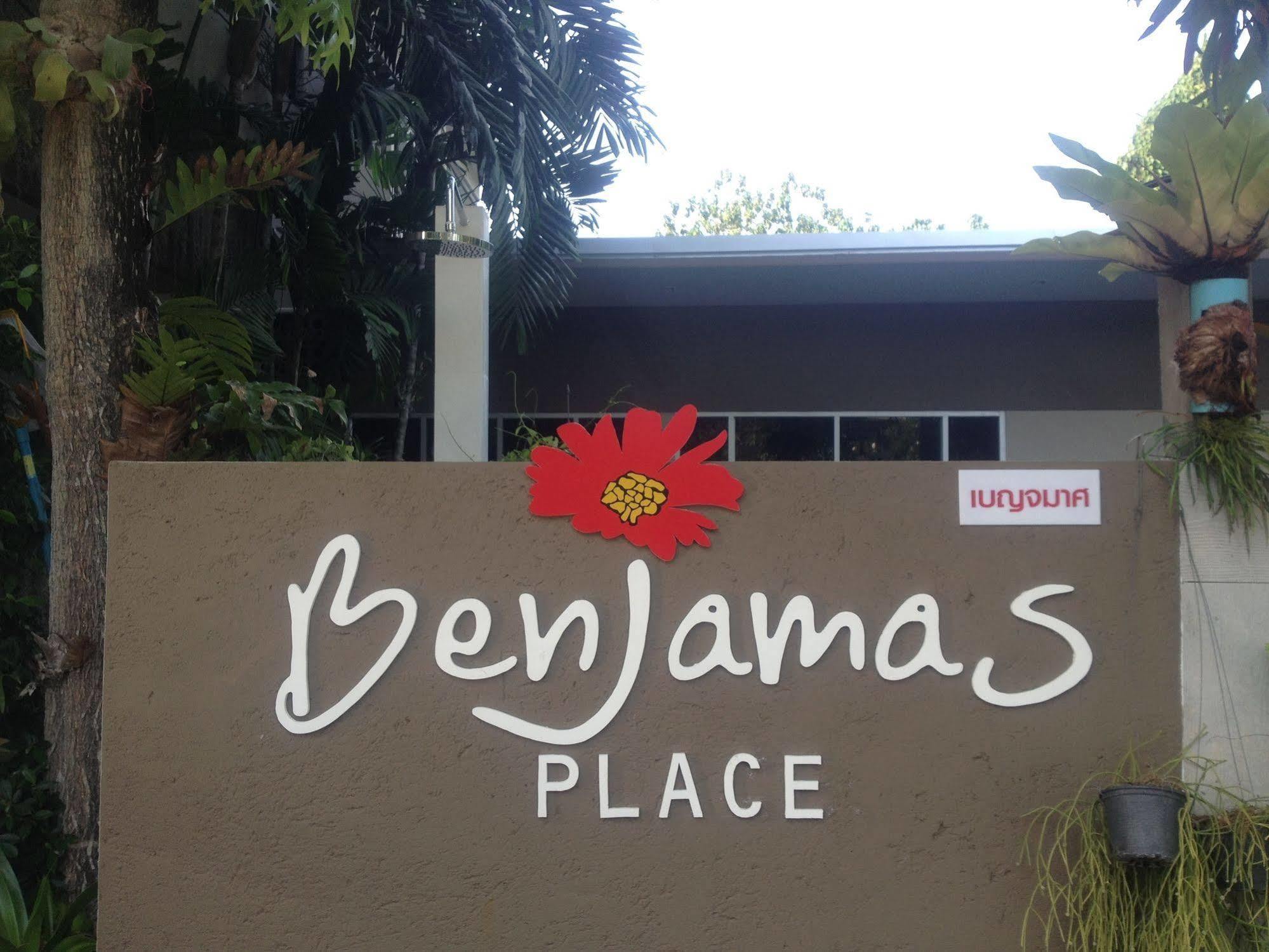 Benjamas Place Hotel Rawai Bagian luar foto